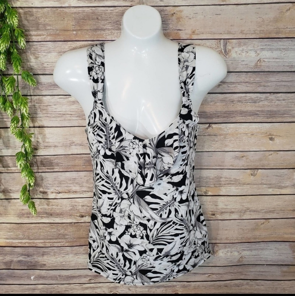 White House Black Market Tropical Ruffle Tank Top